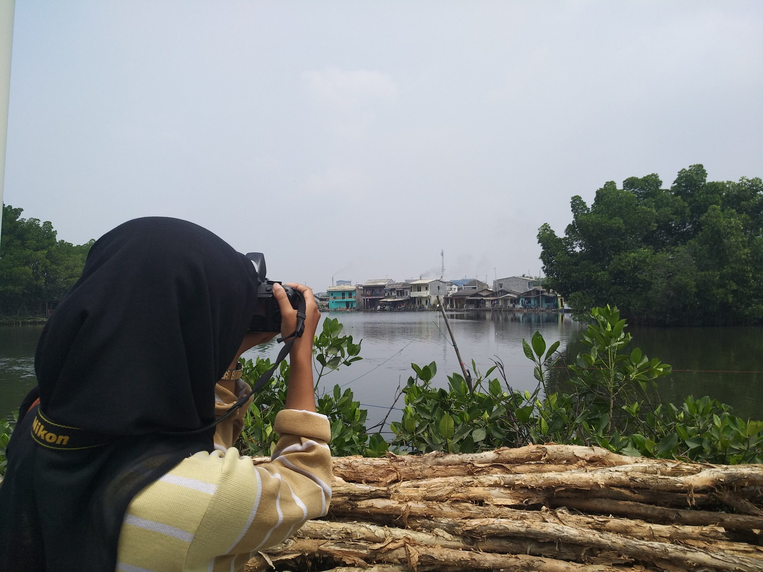 jurnalis meliput polusi udara