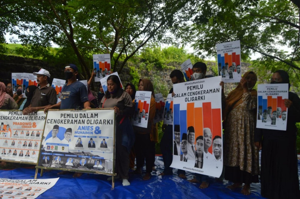 Deklarasi Warga Korban Industri Ekstrativisme Pertambangan dari Pulau Jawa, Sumatera, Maluku, Nusa Tenggara dan Kalimantan: Pemilu 2024 Dalam Cengkraman Oligarki!