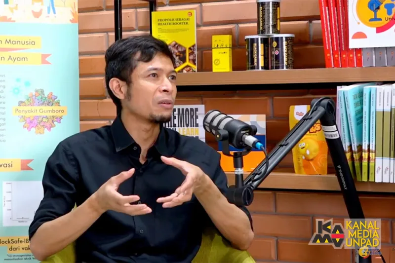 dosen Fakultas MIPA Universitas Padjadjaran (Unpad) Ari Hardianto. (Foto: Unpad)