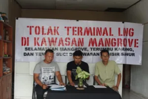 Konperensi pers Walhi Bali.