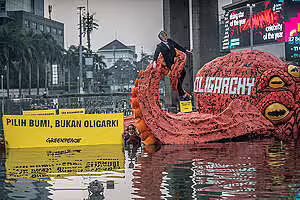 Aksi Greenpeace Indonesia. (Foto: Greenpeace Indonesia)