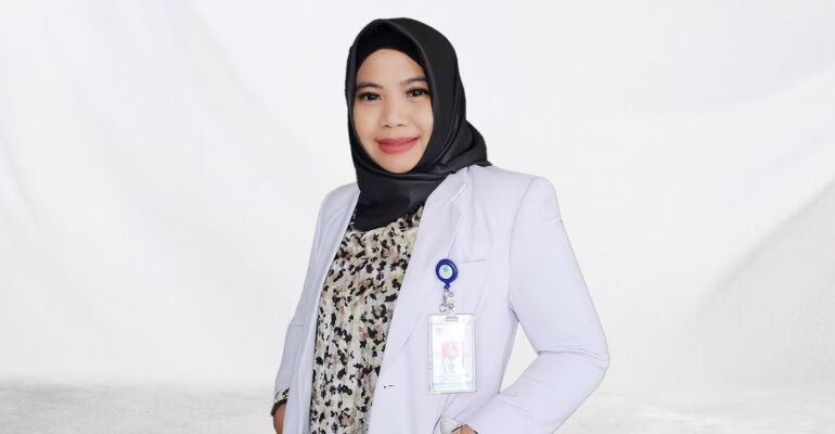 Dosen Fakultas Kedokteran IPB University, yang juga sebagai dokter spesialis farmakologi klinik, dr Trisni Untari Dewi, SpFK,