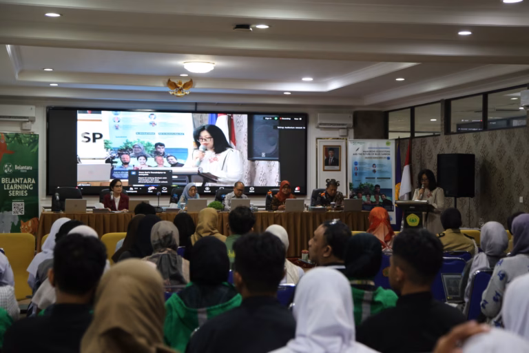 Karbon biru menawarkan peluang luar biasa untuk melindungi pesisir, mendukung masyarakat, dan solusi krisis iklim global